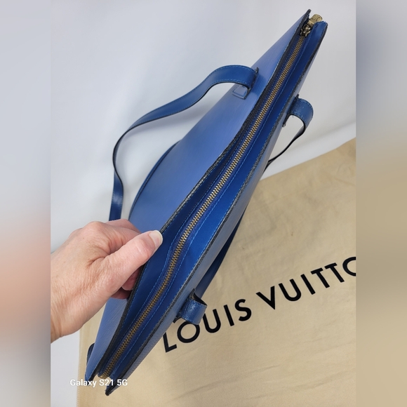 LV St Jacques Epi Shoulder Bag & Dustbag - Picture 3 of 12